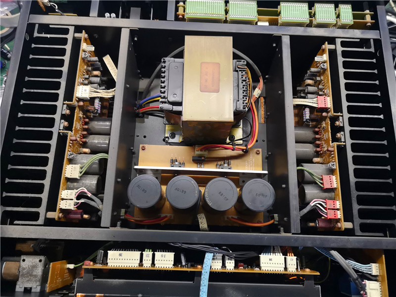 电子管要比晶体管的噪声大？